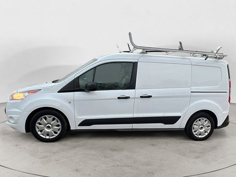 Used 2017 Ford Transit Connect XLT image 3