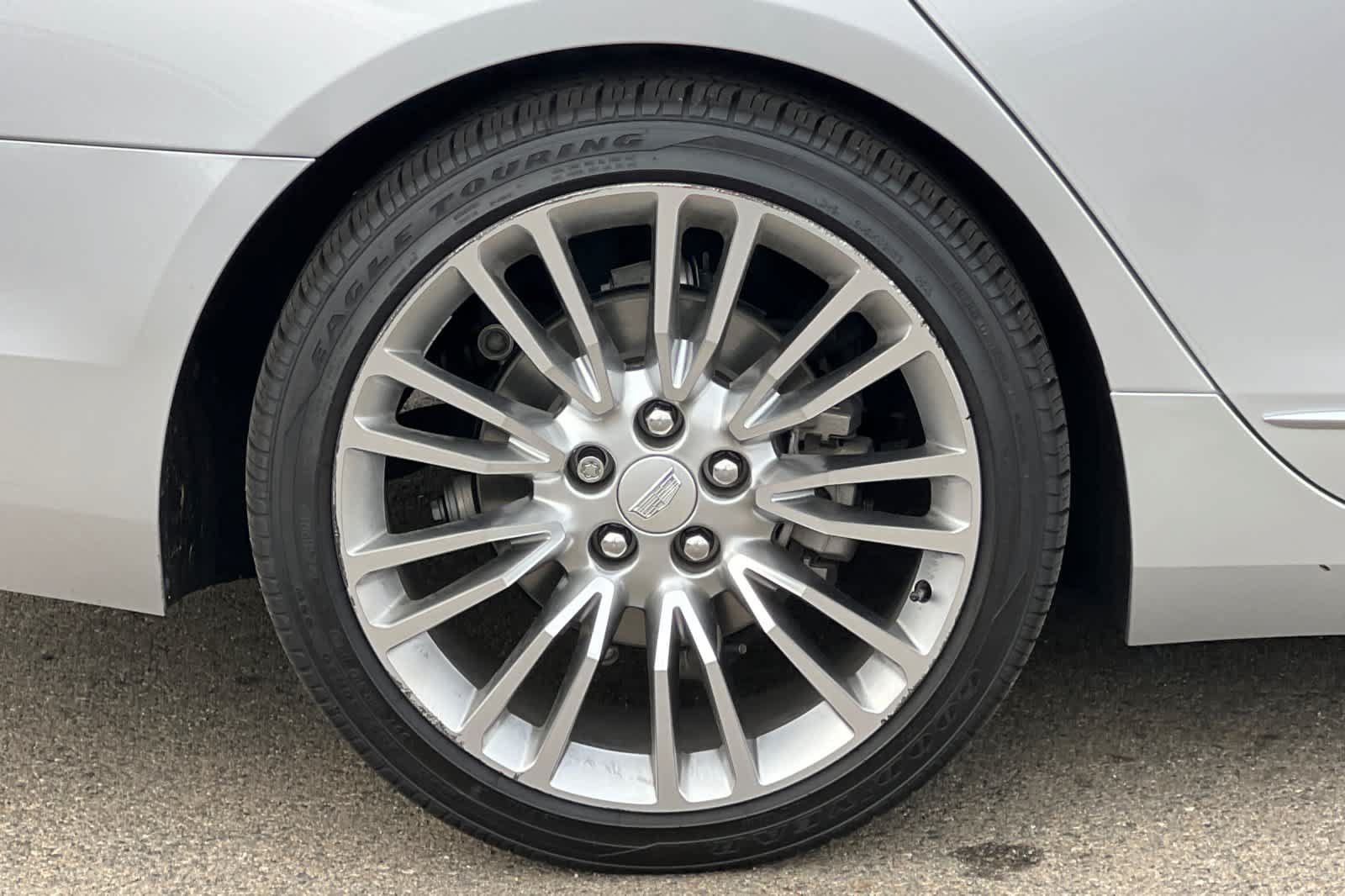 Used 2018 Cadillac CT6 Luxury w/ Active Chassis Package AWD/4WD image 20