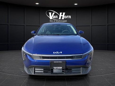 New 2026 Kia K4 LXS image 9