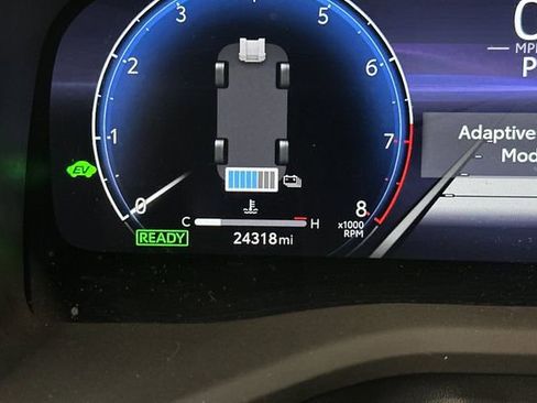Used 2025 Toyota Camry XSE FWD image 27