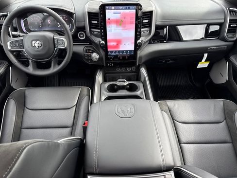 New 2026 RAM 1500 Laramie AWD/4WD image 13