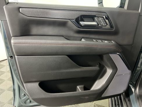 Certified 2025 GMC Yukon AT4 Ultimate w/ LPO, Floor Liner Package AWD/4WD image 10
