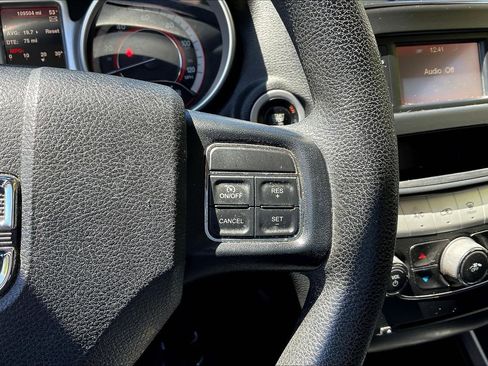 Used 2014 Dodge Journey SXT w/ Flexible Seating Group FWD image 12