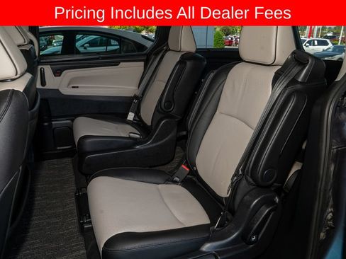 Used 2025 Honda Odyssey Elite image 6