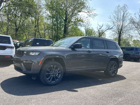 New 2026 Jeep Grand Cherokee L Limited AWD/4WD image 22