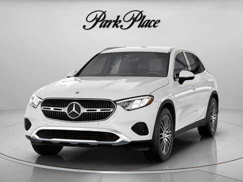Used 2026 Mercedes-Benz GLC 300 image 41
