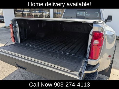 Used 2025 Chevrolet Silverado 3500 LTZ image 26