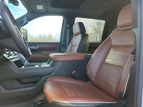 Certified 2024 GMC Sierra 2500 Denali Ultimate image 14