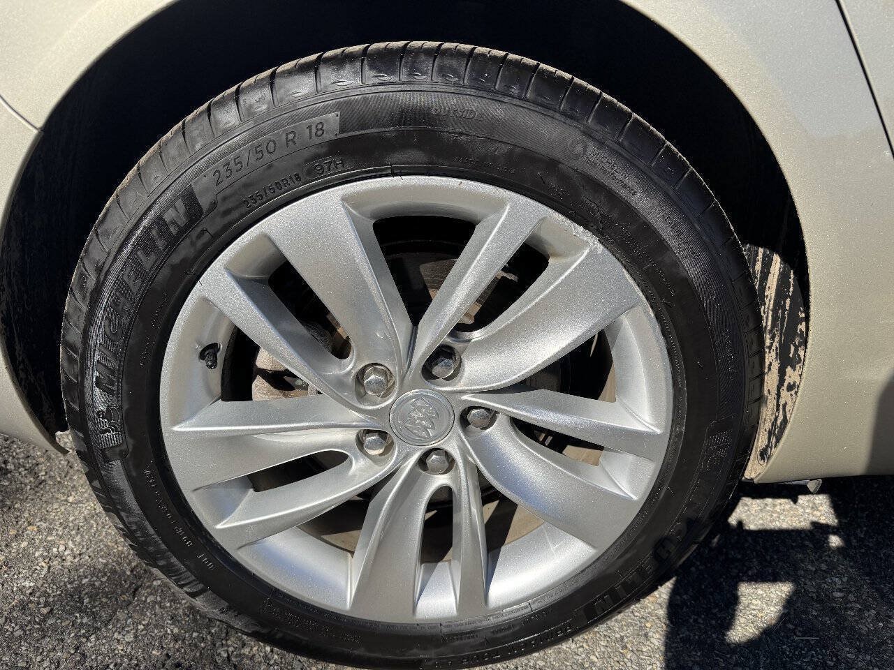 Used 2015 Buick Regal AWD image 20