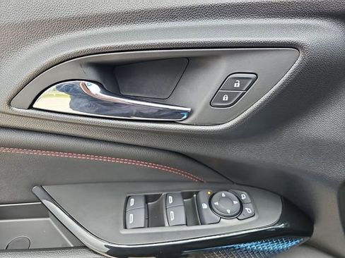 New 2026 Chevrolet Trax RS w/ Sunroof Package FWD image 22