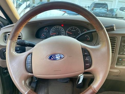 Used 2002 Ford F150 King Ranch RWD image 19