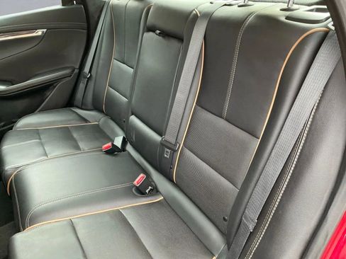 Used 2019 Chevrolet Impala Premier w/ Premier Convenience Package image 15