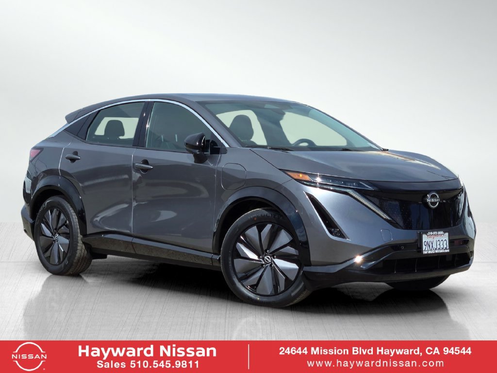 Used 2024 Nissan Ariya FWD image 1