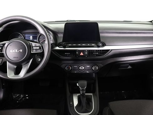 Used 2024 Kia Forte LXS w/ LXS Technology Package FWD image 33