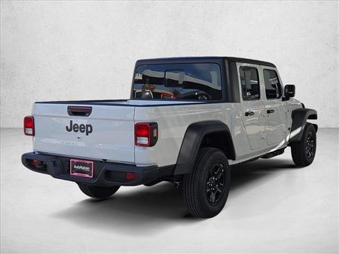 New 2026 Jeep Gladiator Sport image 2