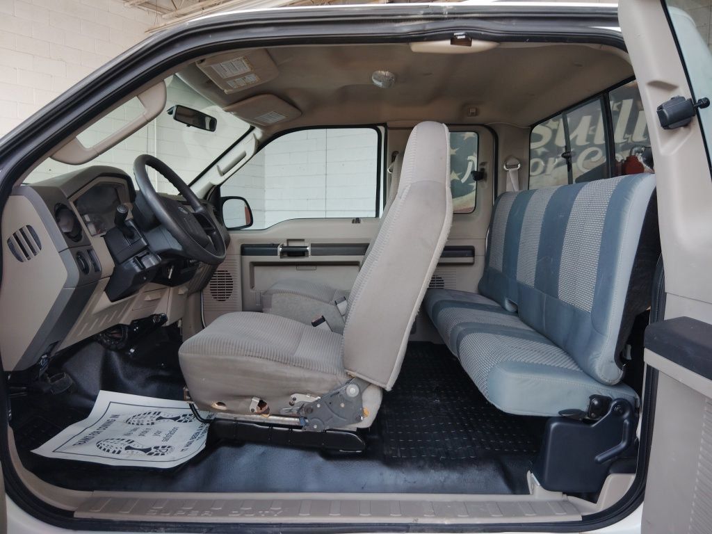 Used 2008 Ford F350 4x4 SuperCab Super Duty image 16
