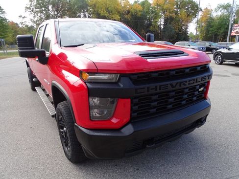 Used 2020 Chevrolet Silverado 2500 W/T image 2