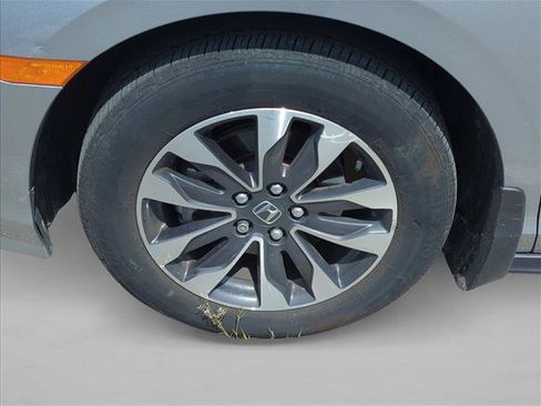 Used 2024 Honda Odyssey EX-L image 8