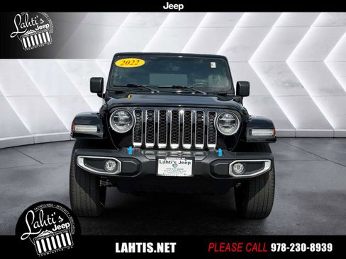Certified 2022 Jeep Wrangler Unlimited Sahara w/ Cold Weather Group image 2