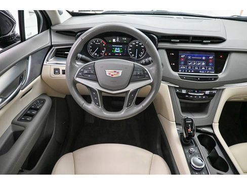Certified 2021 Cadillac XT5 Premium Luxury image 27