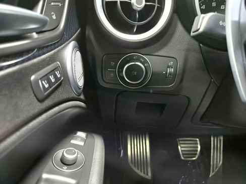 Used 2022 Alfa Romeo Stelvio Quadrifoglio w/ Active Assist Plus Package image 14