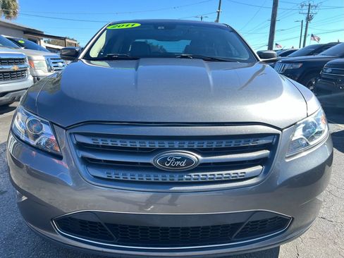 Used 2011 Ford Taurus SHO image 3