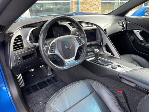 Used 2016 Chevrolet Corvette Stingray Coupe w/ Battery Protection Package RWD image 2