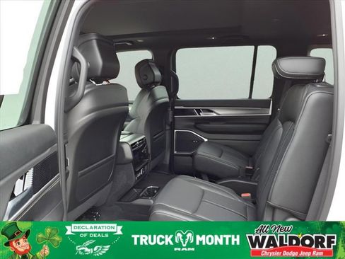 New 2025 Jeep Wagoneer Series II w/ Premium Group I image 10