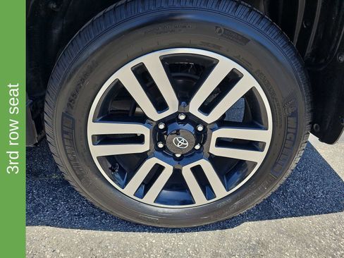 Used 2022 Toyota 4Runner Limited RWD image 41