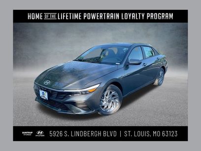 Used 2025 Hyundai Elantra Blue