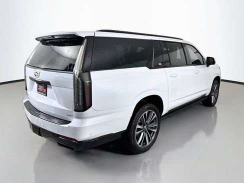 Used 2026 Cadillac Escalade ESV Platinum Sport w/ LPO, Floor Liner Package AWD/4WD image 7