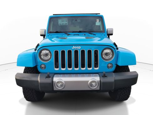 Used 2017 Jeep Wrangler Unlimited Sahara w/ Quick Order Package 24E Chief AWD/4WD image 2