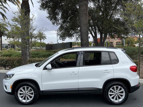 Used 2017 Volkswagen Tiguan Limited w/ Premium Package FWD image 15