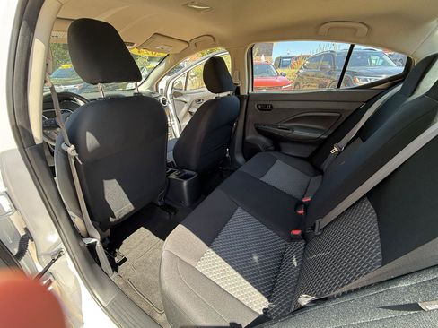 Used 2024 Nissan Versa S FWD image 37