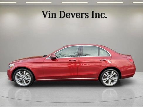 Used 2018 Mercedes-Benz C 300 4MATIC Sedan image 4