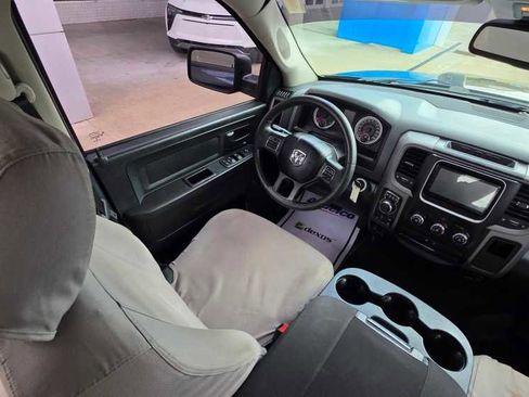 Used 2014 RAM 1500 Express image 17