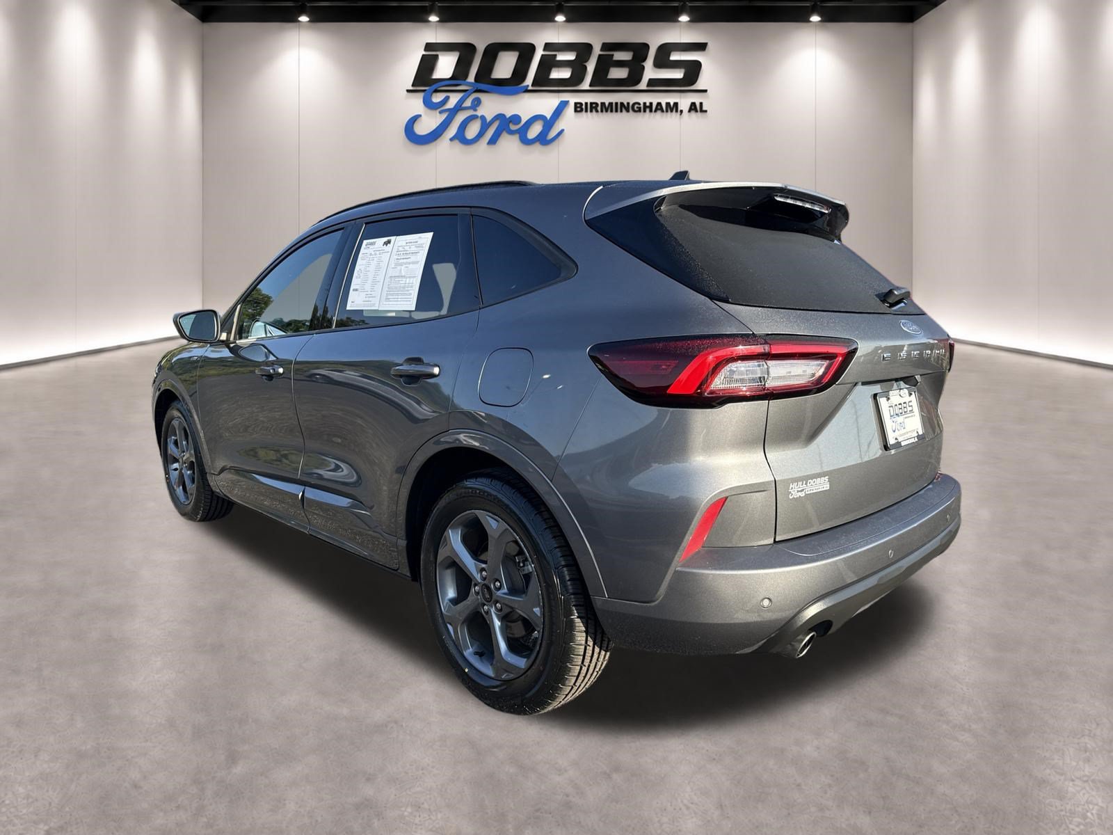 Used 2023 Ford Escape ST-Line w/ Tech Pack #1 FWD image 7