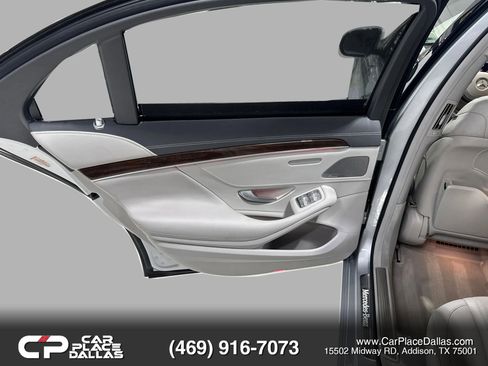 Used 2015 Mercedes-Benz S 550 Sedan image 19