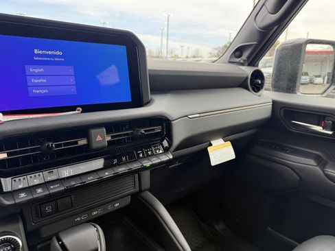 New 2026 Toyota Land Cruiser image 38