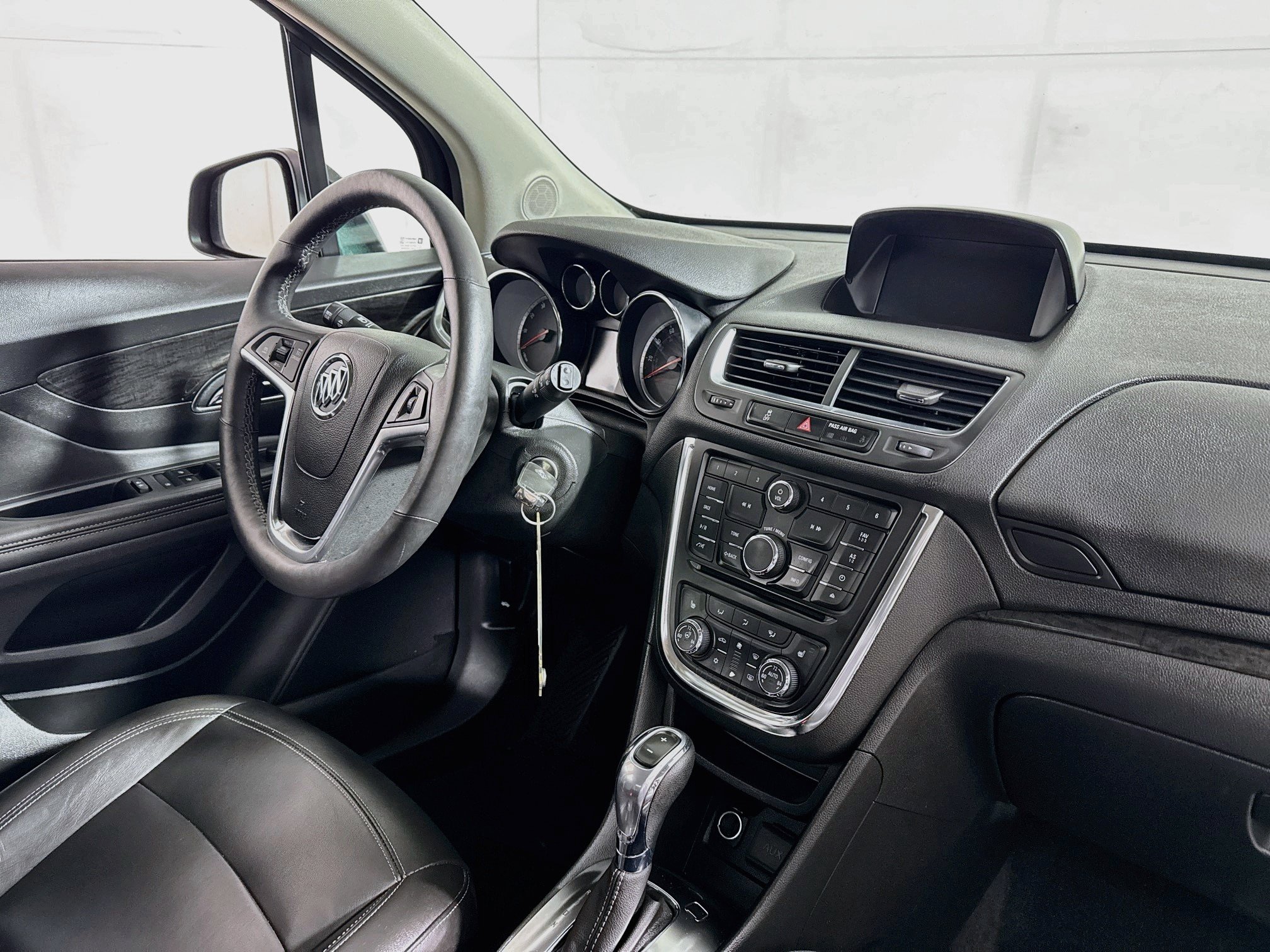 Used 2015 Buick Encore Leather AWD/4WD image 27