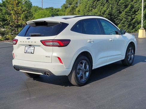 Certified 2024 Ford Escape ST-Line w/ Tech Pack #1 AWD/4WD image 3