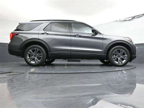 New 2026 Ford Explorer Active w/ Active Comfort Package image 35