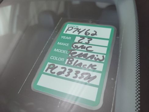 Certified 2023 GMC Terrain SLT image 22