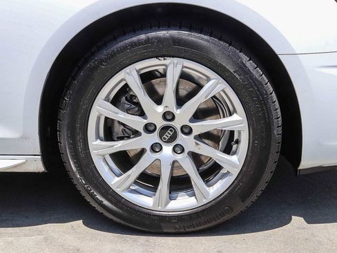 Used 2023 Audi A4 2.0T Premium w/ Convenience Package AWD/4WD image 9