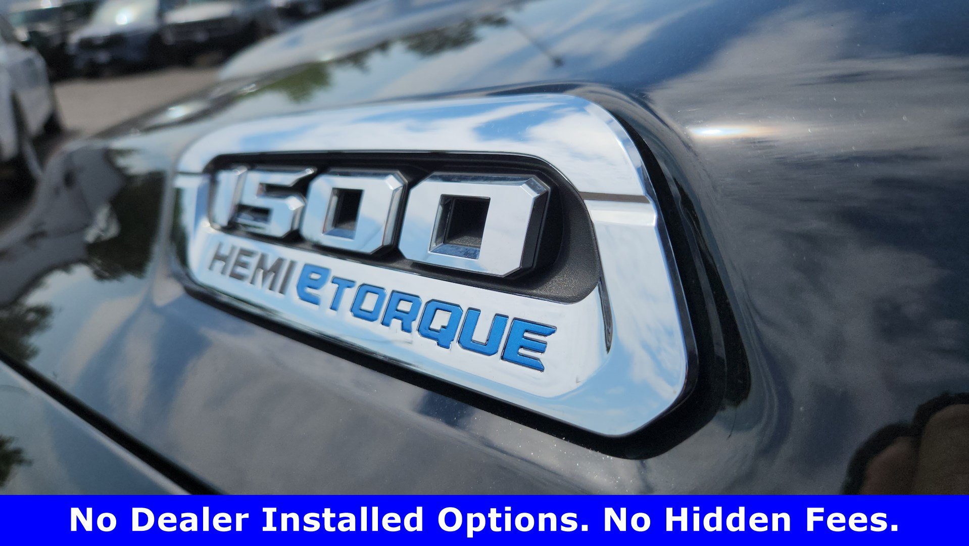 Used 2023 RAM 1500 Laramie AWD/4WD image 15