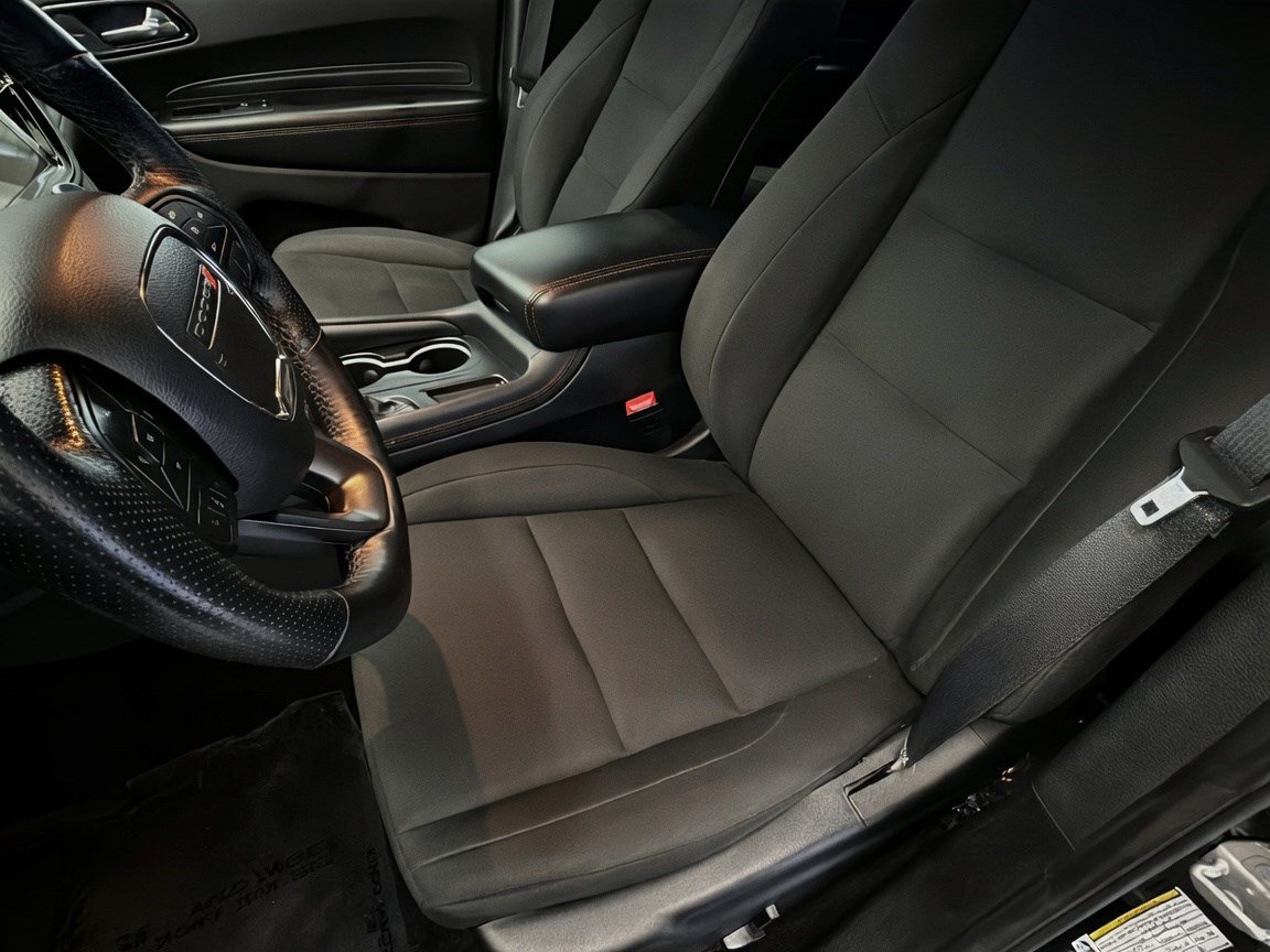 Used 2025 Dodge Durango GT RWD image 11