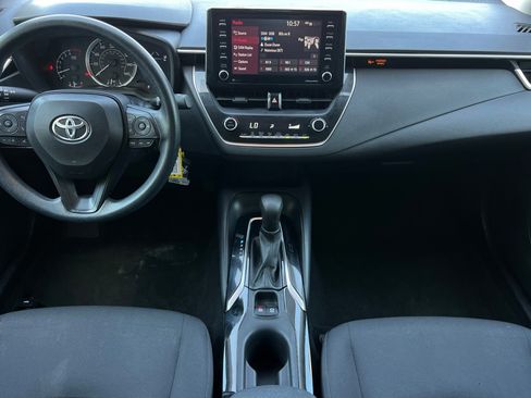 Used 2021 Toyota Corolla LE FWD image 13