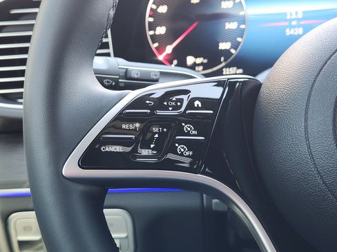 Certified 2025 Mercedes-Benz GLE 350 4MATIC image 29