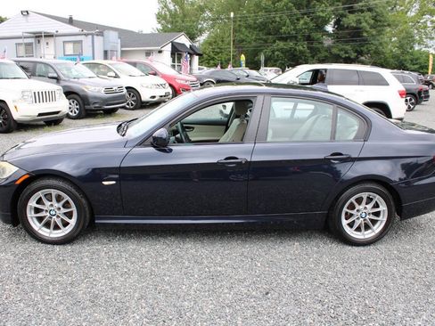 Used 2010 BMW 328i Sedan w/ Premium Pkg RWD image 10