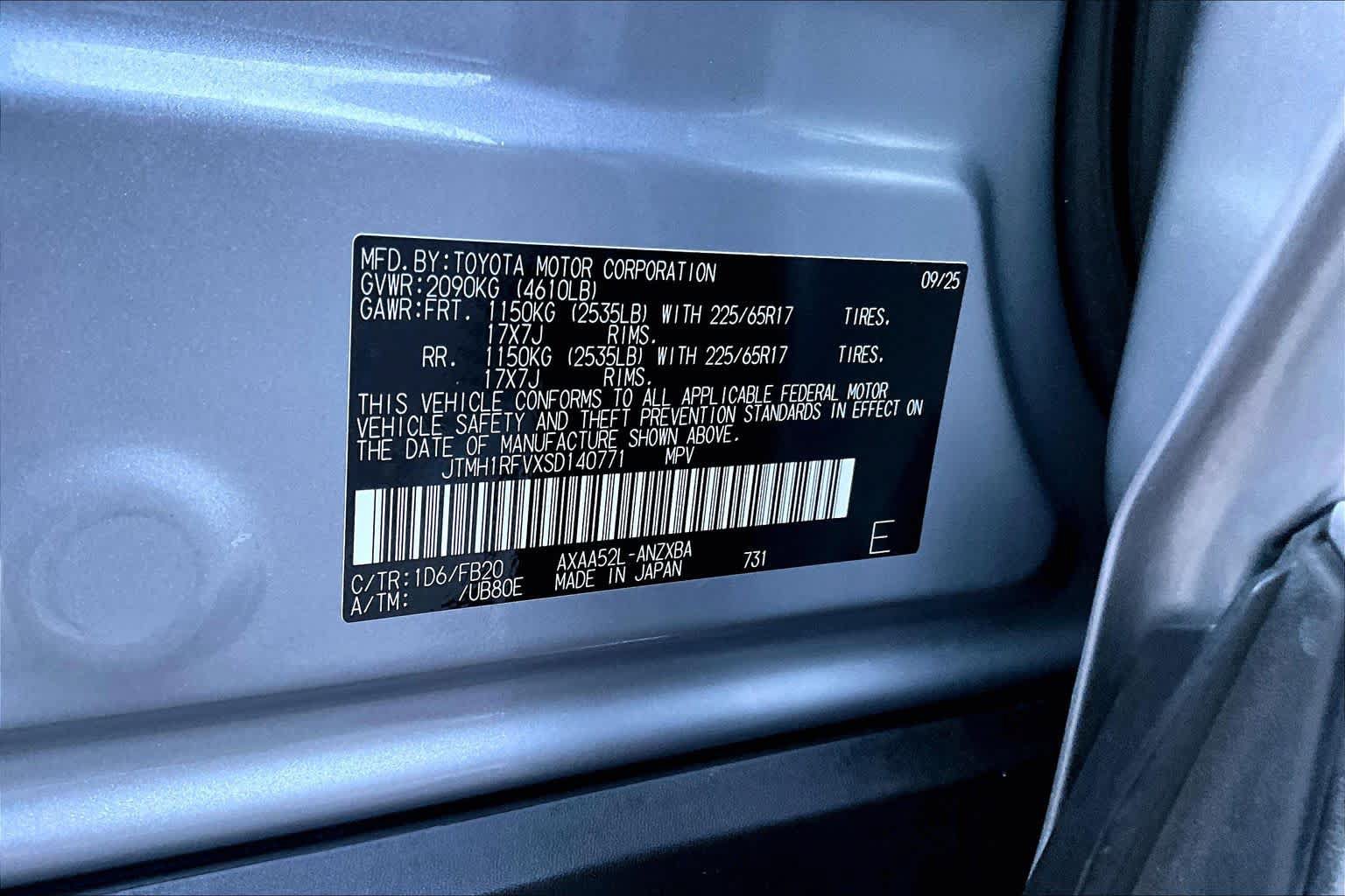Certified 2025 Toyota RAV4 LE FWD image 34
